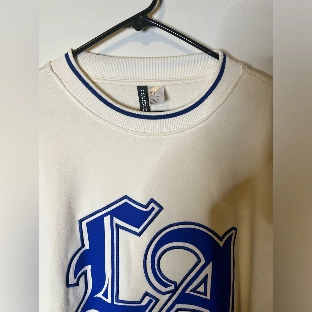 H&M oversized crewneck Size Large - Picture 2 of 4